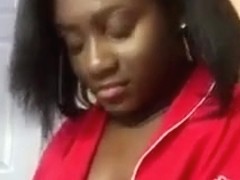 Black Woman Streaming Almost Naked On Periscope