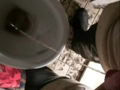 nlboots - reading, smokin' and pissing on water closet