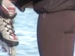 Candid voyeur video with girl in sports costume on beach 08v