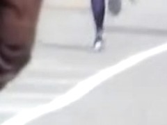 Candid street voyeur video of the hot amateur runner 08q