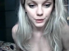 babe xrhandax fingering herself on live webcam Part 04