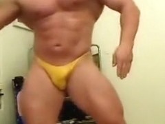 Marcus Reinhardt posing on cam