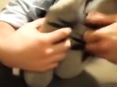 !9 yr old Tickles his boyfriend's Feet