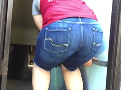 OMG Hips and Ass Big Booty PAWG Tight Jeans