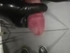 New latex glove for Nadia Trav