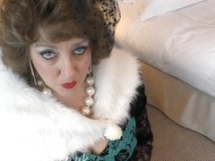 Hot MILF in Stockings Toys And Blowjob