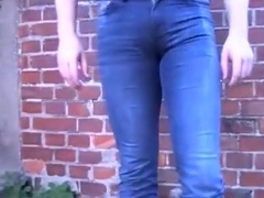 Wieder in die Jeans gepisst two