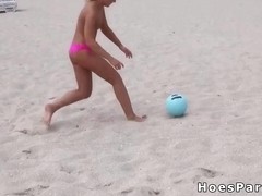 Sexy amateur teen flashing at beach