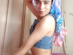 sissy boi pucci dildo rider