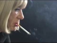 Fetish Smoking Samantha