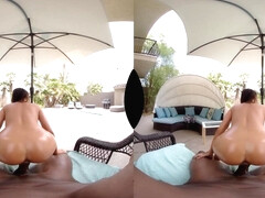 Ariella Ferrera And Prince Yahshua In Latina Milf Takes A Big Black Dick