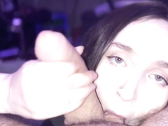 Joyliii Loves A Dick In Her Mouth