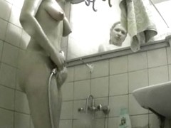 ksenia-voyeur-01_R.wmv