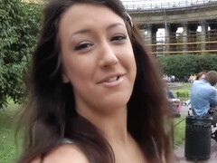 Chick Enjoys Public Pound - Analdin