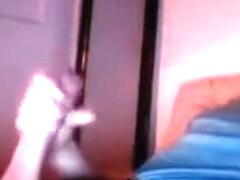 ginger mit langem Schwanz