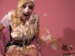 Blonde Pied In Face Splosh WAM