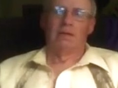 Staring at the bright pictures of transmitted loneliness