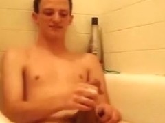 Gay girl jerks off in bathtub