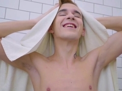 Tall and slim Vitaly wanks his cock in the shower - Spritzz