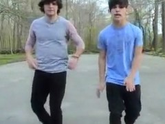 She Looks So Perfect 5 Seconds Of Summer Tyler And Ryan Falcoa Cover