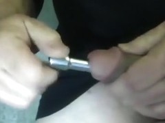 Stretching large meatotomy pisshole