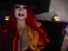 Wicked Witch Samantha38g on cam chatting up fans 1