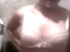 Free amateur video with my girlfriend masturbating in bathroom