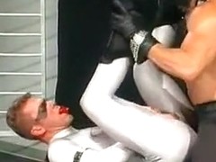 Diehard Conquers Dynoman