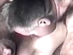 Give the bellboy a good tip