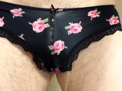 Pissing In My Girlfriend'S Flower Panties, Lots Of Golden Piss