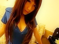 Asian webcam darling with a hairy twat