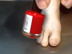 Painting my toenails