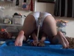 Japanese OL's Self Inflicted Cunt Torture