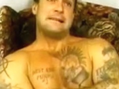 Rocker with tattoo fucks hot black chick !!!
