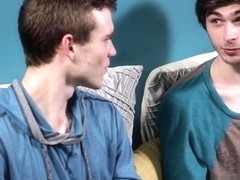 Twink amateurs in threeway gobble cocks