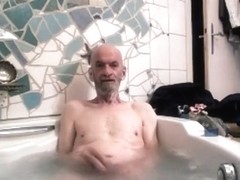 Enjoying A Clean Shave 17.08.2018