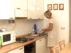 Mature lady fucked in the ass