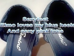 elmo loves my blue heels