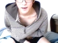 Cute Asian webcam masturbation