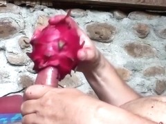 I fuck a dragon fruit