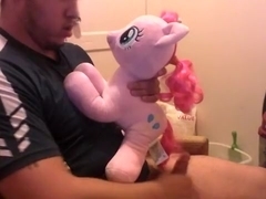 K wolf making out with and cumming on Pinkamena
