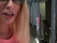 ATKGirlfriends video: Allie James wants you to take her to the science center