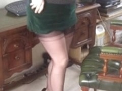 mother I'd like to fuck Wench Secretary In Fully Fashioned Seamed Nylons