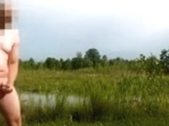 Daring public jerk-off at the pond with huge cumshot