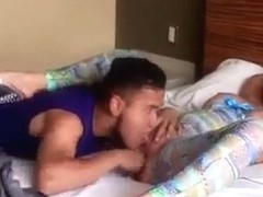 Ø§Ø¨Ù† ÙŠÙ…Ø±Ø³ Ø§Ù„Ø¬Ù†Ø³ Ù…Ø¹Ø§ Ø§Ù…