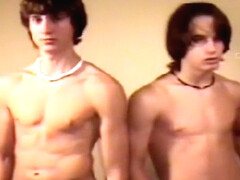 These Two Are So Awkward That It Is Sexy