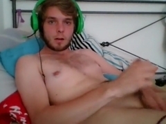 21 year old guy jerking