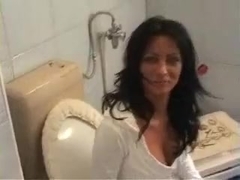 Hot MILF Sucks Cock and Takes a Facial