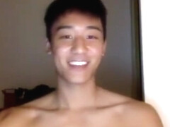 Korean webcam playing dildo