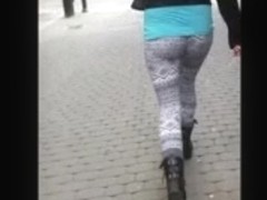 Amazing ass walking down the street